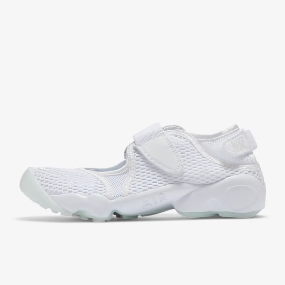 NEW! Nike Air Rift Breathe Women's Shoes 848386-100 - Picture 1 of 9